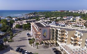 Balaia Plaza